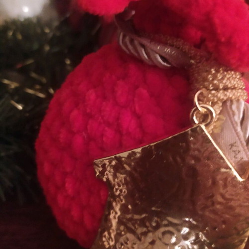 Handmade knitted pomegranate with house charm new