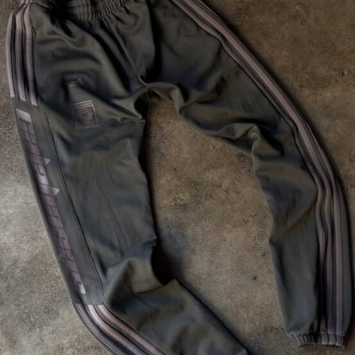 Adidas Yeezy Season 5 Calabasas Green track pants size Large like new