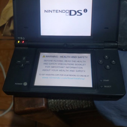 Nintendo DS Lite console