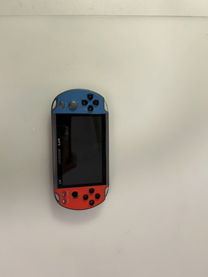 MP5 Portable Game Console used with 200+ 90s-00s games