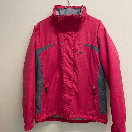 Trespass jacket M pink in excellent condition with detachable hood