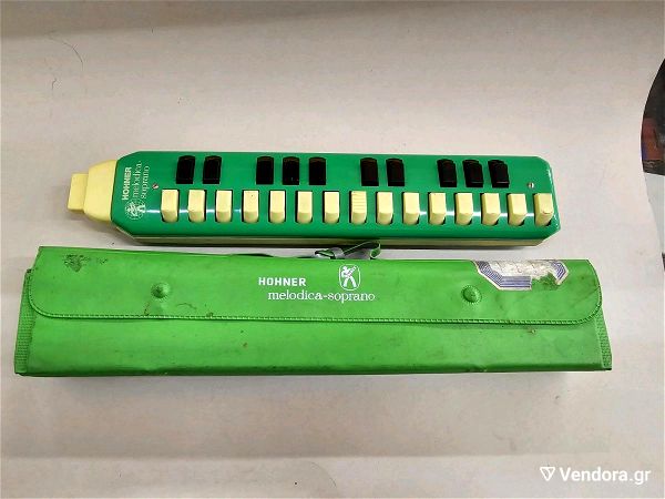 Vintage Hohner Melodica Soprano Musical Instrument Germany Chipped Mouthpiece