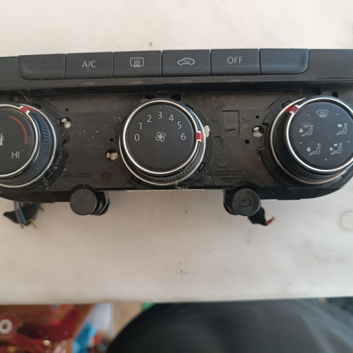 A/C controls for VW Golf '13-'16 used, code 5G0907426J