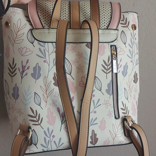 Verde backpack like new, multicolored