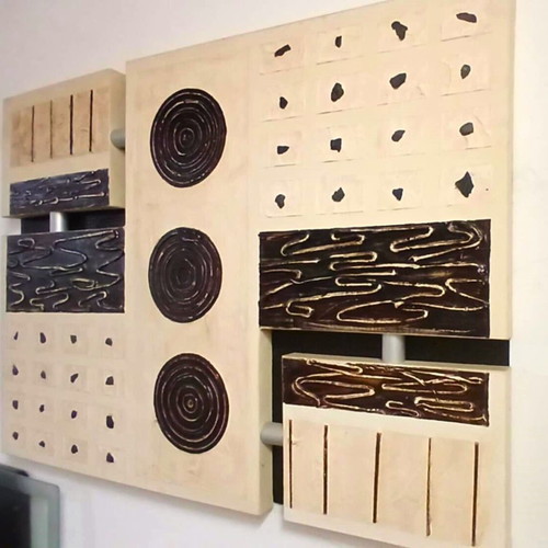Handmade wall canvas painting like new with embossed details inox and leather