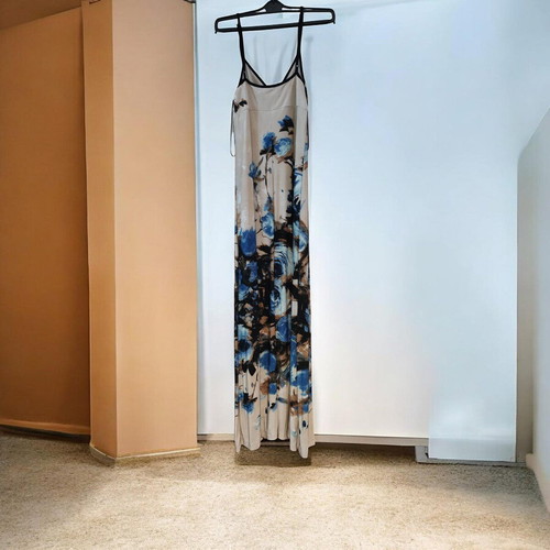 Sinequanone maxi dress size large, like new, colorful