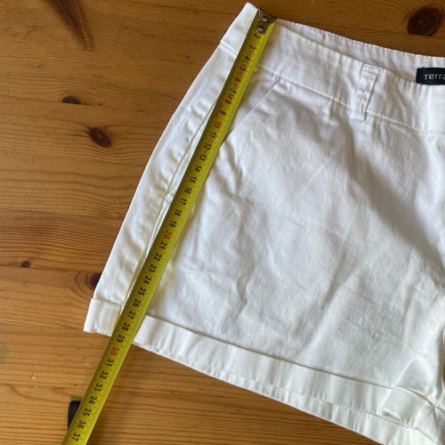 Terranova white women's fabric shorts like new, size L