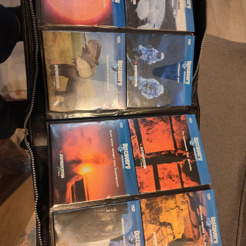 Documentary VCDs used, pack of 200 with case for 160