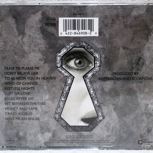 Scorpions Crazy World CD album like new, rock