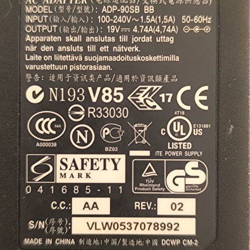 Delta 90W Laptop Charger 19V 4.74A like new, 5.5x1.7mm plug