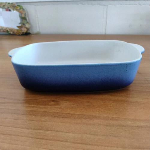 Ceramic cookware like new with beautiful blue shades, size 15x25x6