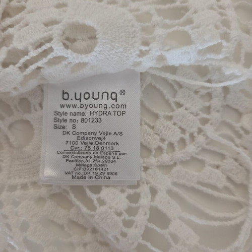 B.young Boho Crochet Lace Fringe Top new, white, size S