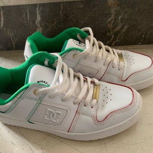 DC shoes like new, skate style, size 41, white