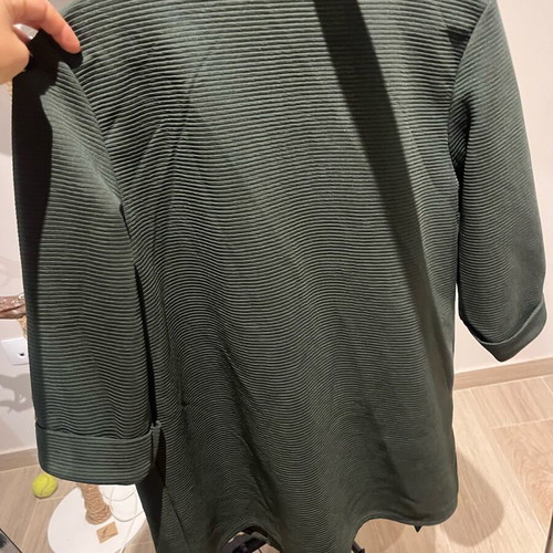 Jacket vest oil used without fastenings