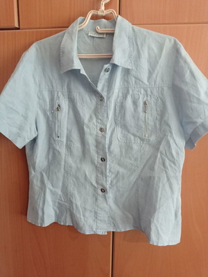 Linen shirt medium sea blue with buttons and zipper pockets like new