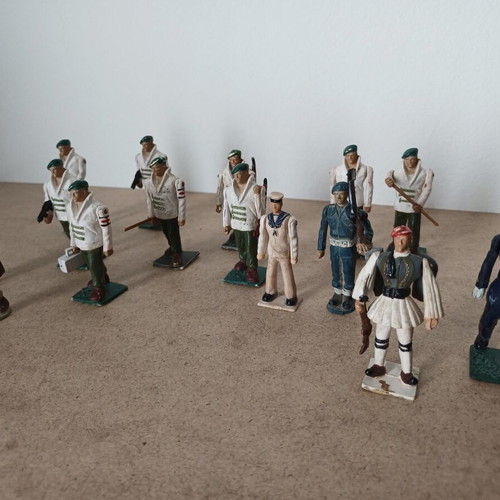 Pal Vintage Military Figures Used, Pack of 15, 1960s