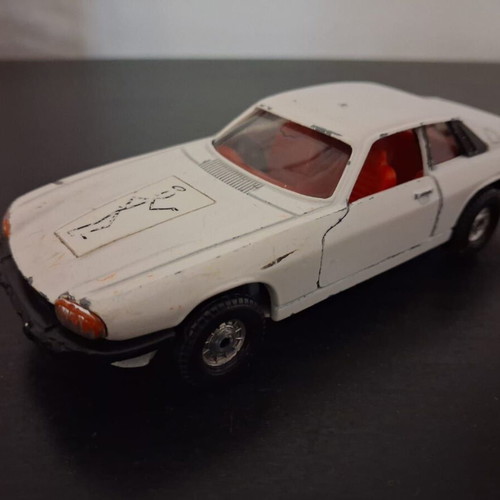Jaguar XJS The Saint Corgi 1:36 diecast model used