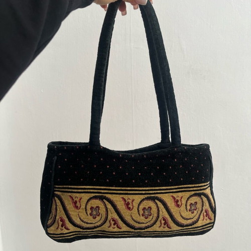 Vintage shoulder bag Doca like new, black