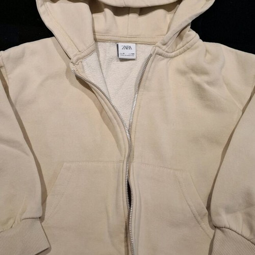 Zara fleece zip-up hoodie for 8-year-old girl, beige