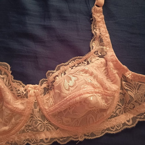 Lace bra pink new