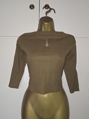 Zara khaki crop rib top t-shirt size medium wool collection