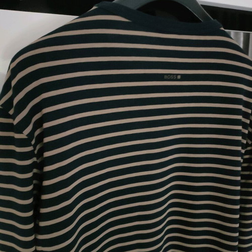 T-shirt Hugo Boss medium long sleeve like new, black and beige
