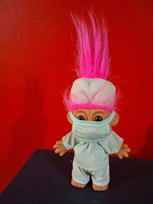 Vintage Troll Surgeon doll like new from 1991-1992 by Russ Berrie