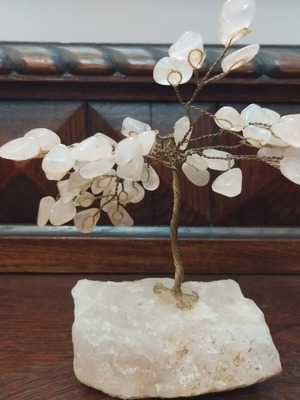 Decorative Tree of Life with Semi-Precious Stones used