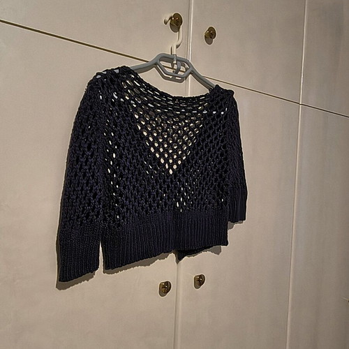 Crop knitted cardigan like new, blue, one size