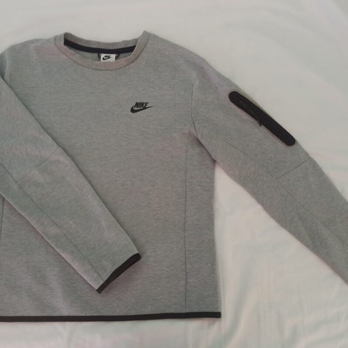 Nike Sportswear Tech Fleece sweatshirt, grey and black, size S