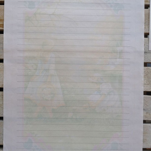 Letter writing set used with envelope