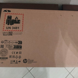 HP 15-fd0028nv i7-1355U/16GB/1TB