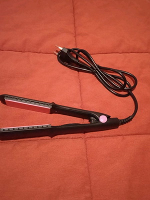 Hair straightener new for curls 220V 60W