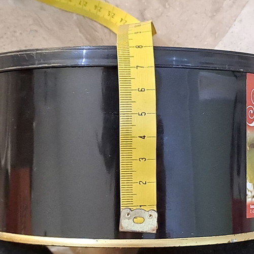 Metal tins new, set of 3 with plastic lid
