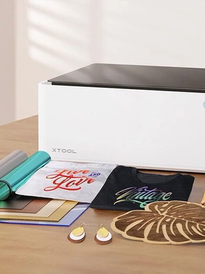 XTool M1 10W like new hybrid laser cutter and engraver