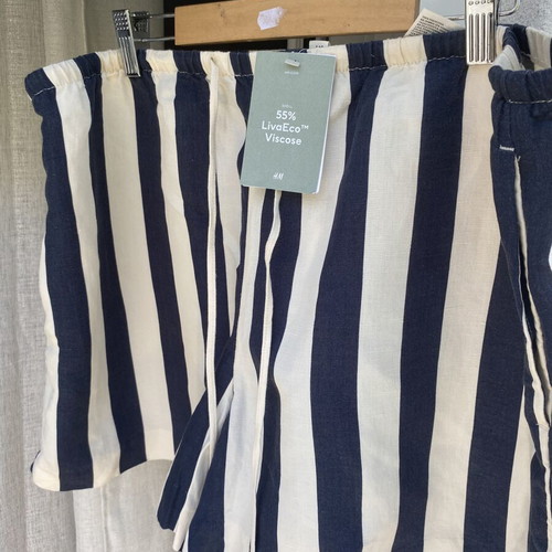 H&M striped shorts new, size L 40 12, white and blue
