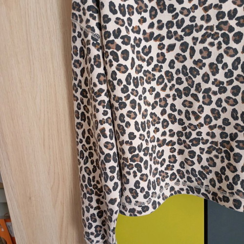 Stradivarius women's sweatshirt used with animal print, size L, beige and brown