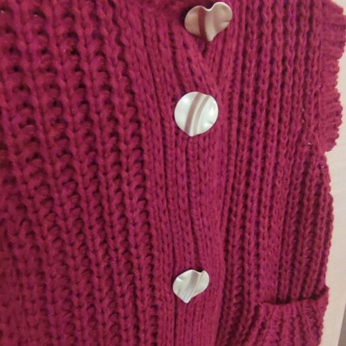 Knitted vest with gold buttons like new, burgundy, size M