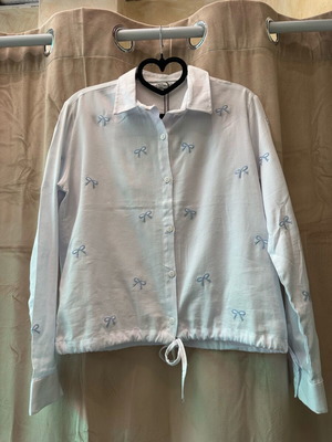 Blue shirt new with bows and ties size M