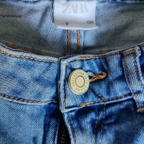 Zara denim bermuda with rips like new, 9 years old