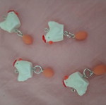 Chicken pendant with egg, fashion accessory