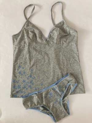 Πιτζάμες Oysho καλοκαιρινές νέες, μέγεθος Small-Medium, γκρι ασημί