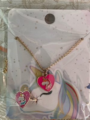 Children's jewelry set new, pink heart-shaped with unicorn