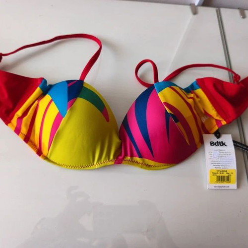 Body Talk multicolor bikini top new, size M 38 10