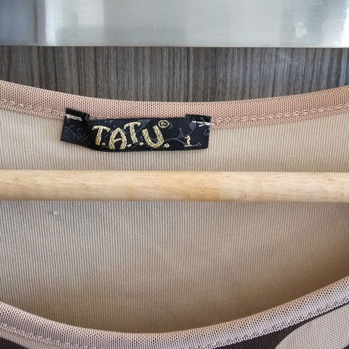Tatu midi fitted dress like new, beige and black