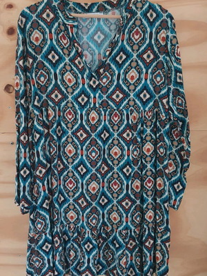 Bohostyle colorful long blouse like new, size L