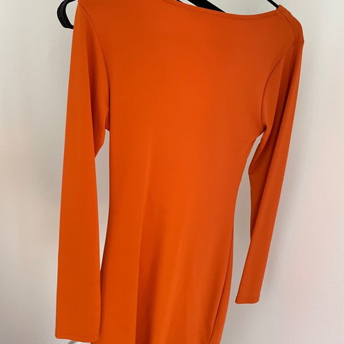 Orange short dress Zara, fits S-M