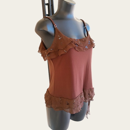 Brown strap top used, size L, elastic