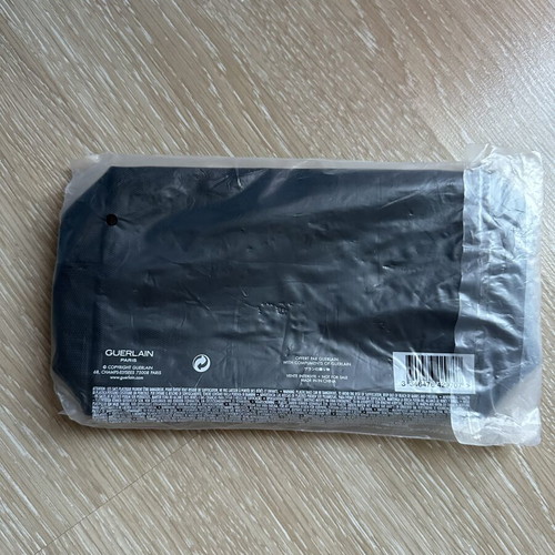 Guerlain Parfums Beauty Pouch New Black