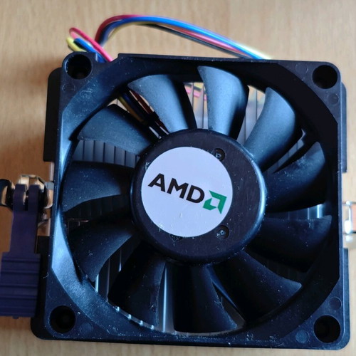 AMD Athlon 64 3200+ processor like new with heatsink and fan